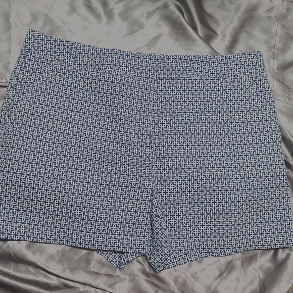 Counterparts Blue Patterned Chinos Shorts - Picture 1 of 6